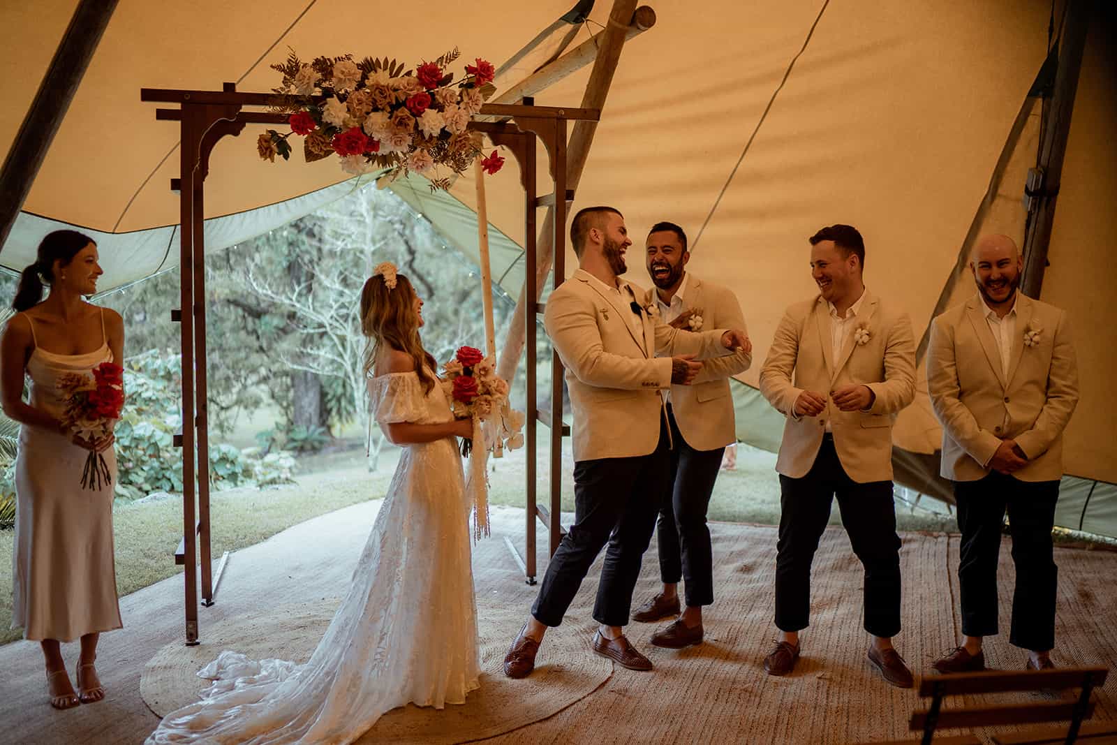 rainy day wedding ceremony ideas tipi wedding