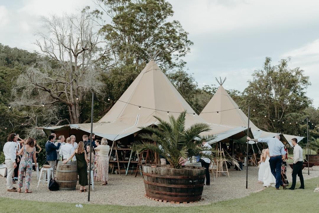 Double tipi Gold Coast farm house