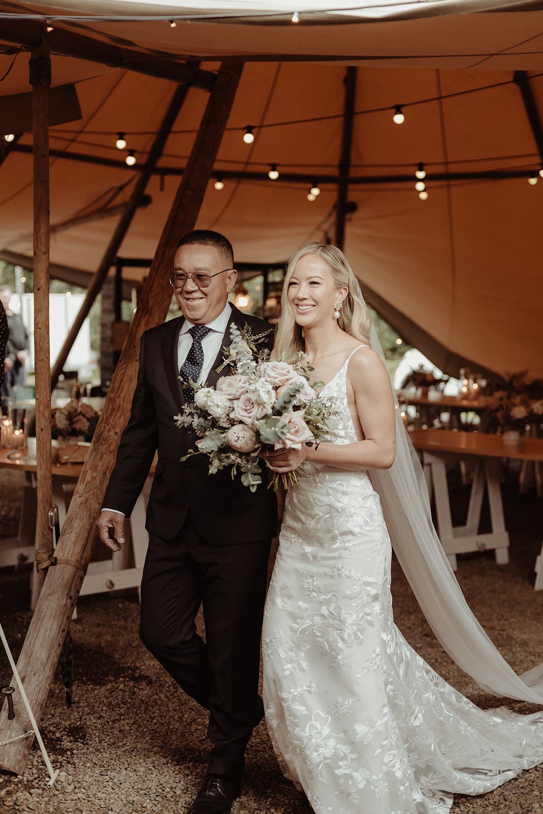 Gorgeous tipi farm wedding